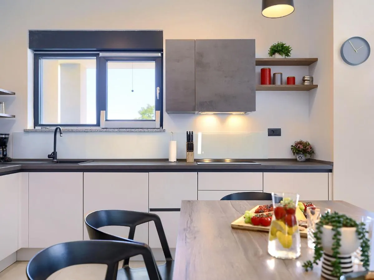 Villa Tara By Interhome Medulin