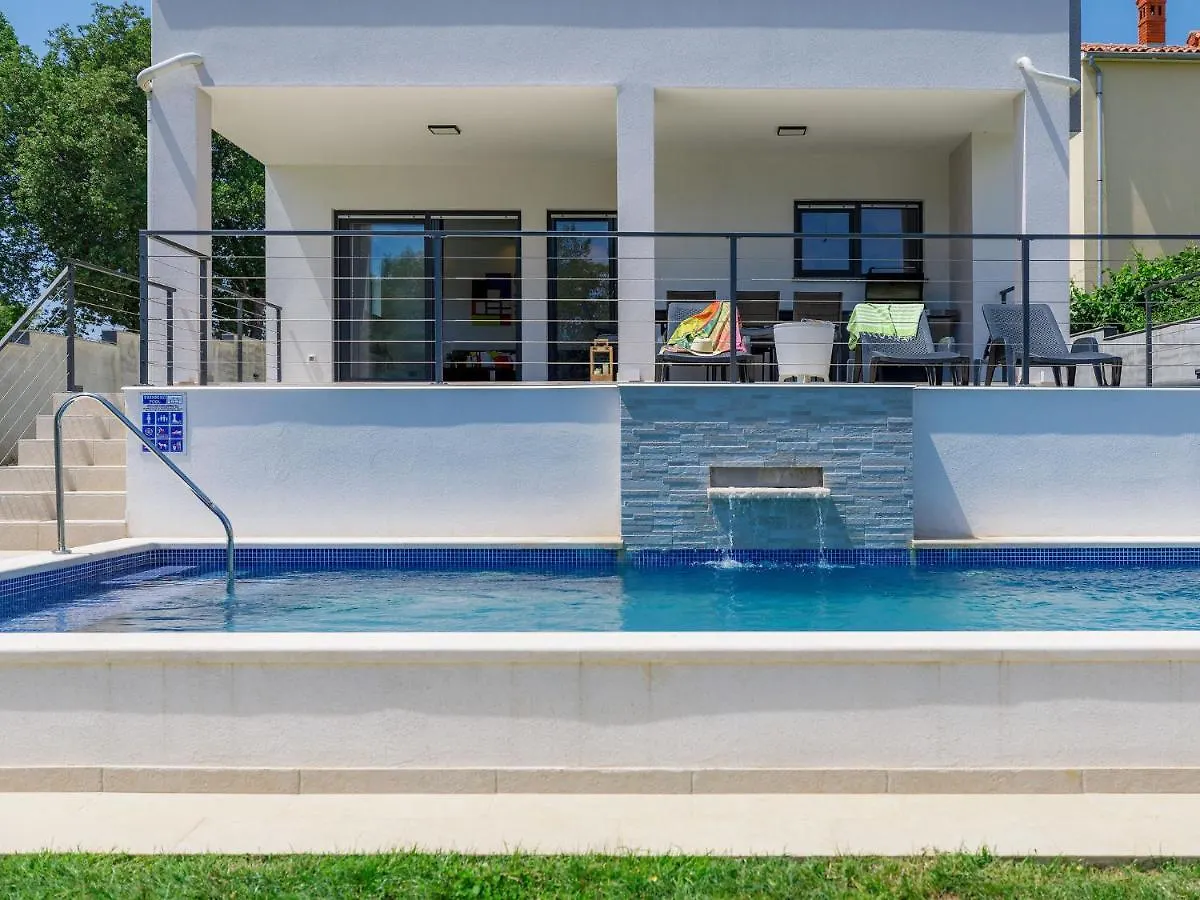 Villa Tara By Interhome Medulin