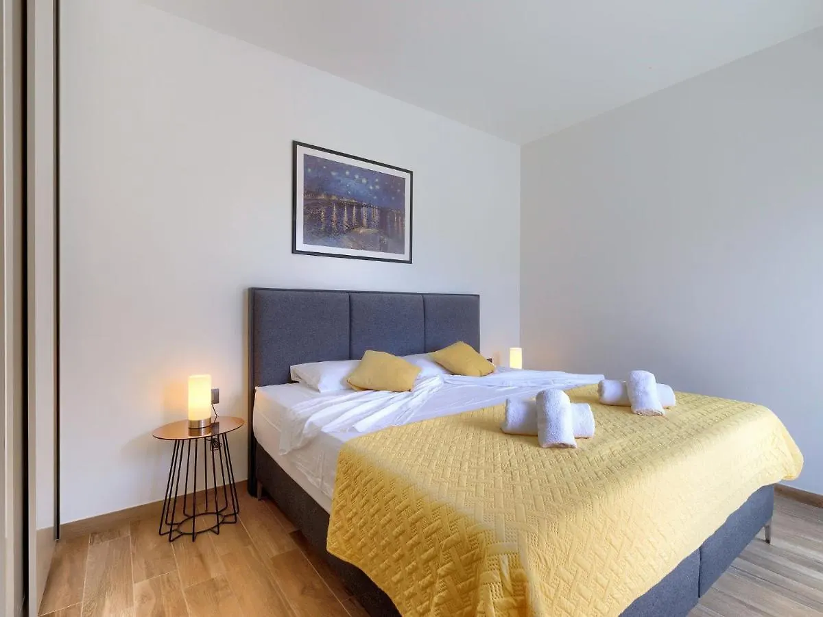 Villa Tara By Interhome Medulin