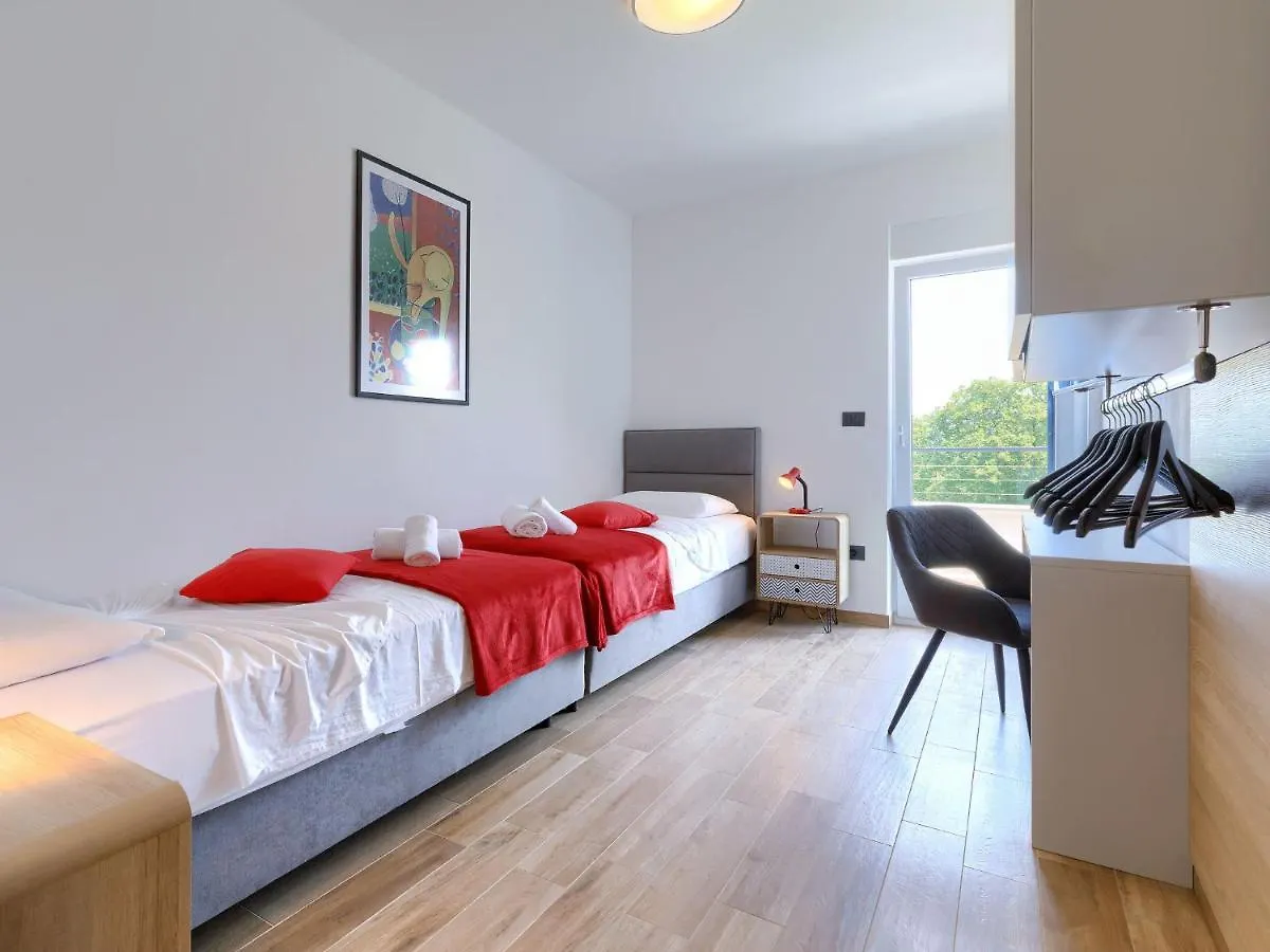 Villa Tara By Interhome Medulin