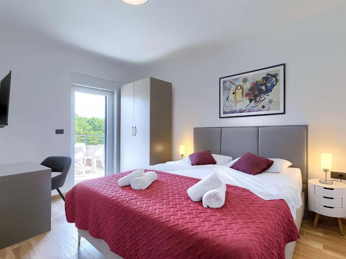 Villa Tara By Interhome Medulin