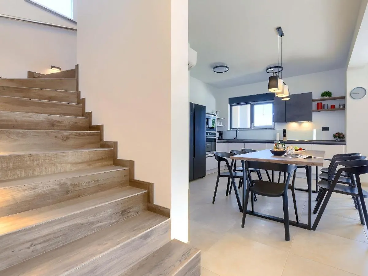 Villa Tara By Interhome Medulin 0*,